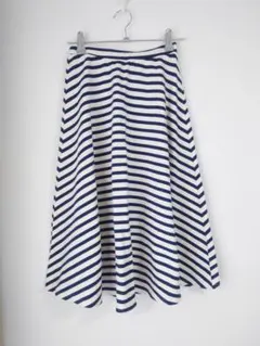 007.American Apparel フレアスカート ボーダー XSのサムネイル