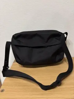 無印　ショルダーバッグのサムネイル