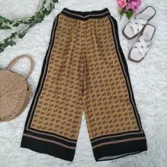 Plage◎イージーパンツ ワイドパンツ(M)馬 スカーフ柄 楽チン 体型カバー
