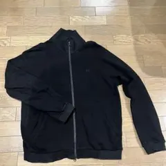 フレッドペリー　ジップアップパーカー