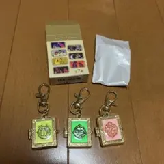 ディズニーストア　ロケットチャームキーチェーン　3セット