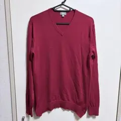 ユニクロ　ウール100%　Vネック　薄手セーター　赤　メンズ　M