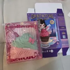 MoMo ミニロールケーキ4種＋マグネット&シール ほっこりスクイーズ