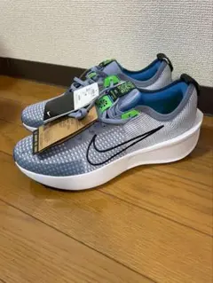 Nike ランニングシューズ グレー/グリーン 新品タグ付き