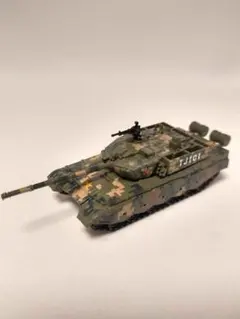 完成品 1/144 99A式戦車 ZTZ-99A 4色 デジタル迷彩 砲身上下動のサムネイル