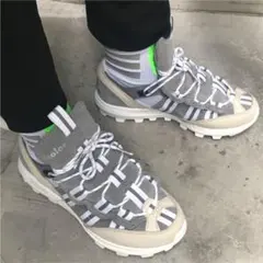 (値下げました！！)アディダス kolor スニーカー