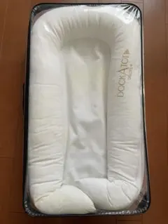 DOCKATOT Deluxe+ ホワイト ケース入り