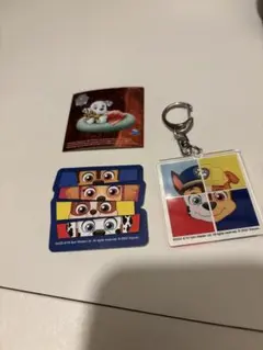パウ・パトロール キーホルダーとステッカー2枚セット