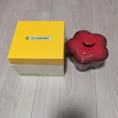 LE CREUSET フラワー型 ストーンウェアのサムネイル