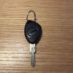 スバル　純正　キーレス　キー　サンバー　中古品　2ボタンのサムネイル