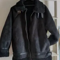 グレイル　黒 ムートン風ショートコート ボア付き