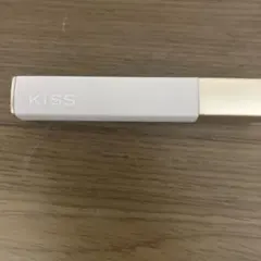 キス　リップアロー　01 たまゆらベージュ