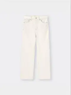 GU ホワイトストレートデニムパンツ 美脚シルエット