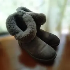 ■お値下げ　美品　UGG グレー ムートンブーツ