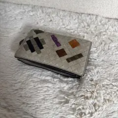 BOTTEGA VENETA イントレチャート レザー 折財布 模様