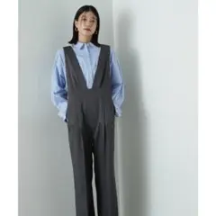 N. Natural Beauty Basic Vネックサロペットのサムネイル