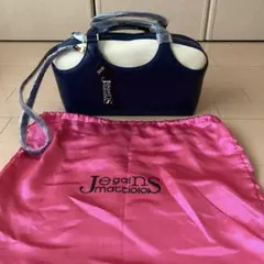 Item thumbnail for item 0c293b6a-9be5-4d14-872a-fc7a7977dbba