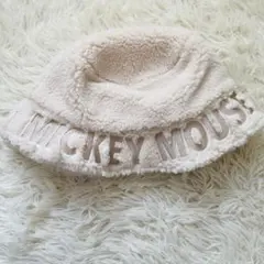 Item thumbnail for item 9cfdd4e9-a73f-48dd-865a-bdb54af537f6