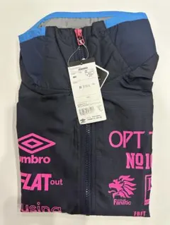 【新品】UMBRO（アンブロ）ウインドブレーカー