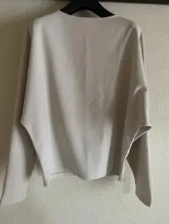 ドルマンスリーブシャツ