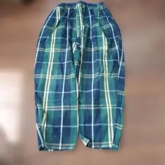 チェック柄ロングパンツ１４０cm