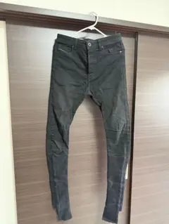 B'z 稲葉浩志着用 NO.ID Cストレッチ ライダース スキニー パンツ