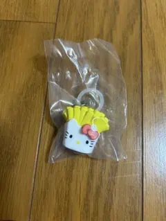 ハローキティ　めじるしチャーム