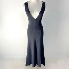 ROYAL PARTY 深Vネック リブニット ノースリーブ ロングワンピース