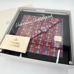 ✨未使用✨ 箱付 Vivienne Westwood オーブ総柄 腕時計のサムネイル