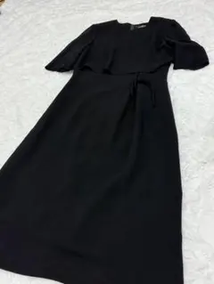 黒 フレアスリーブ 膝丈フォーマルドレス