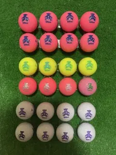 美品！Wilsonカラフルボール24球の出品です。
