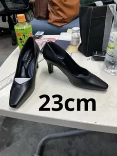 Item thumbnail for item 17e8cc7f-922c-4c68-bc86-fd0025c4e2ba