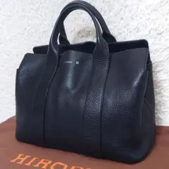 HIROFU ヒロフ ランポ レザーハンドバッグ M シボ革 ネイビー系