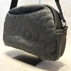 極美品 MARY QUANT マリークヮント デイジーランダムキルト ショルダー