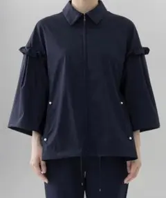 【美品】SONO フローイングフレア撥水2WAYライトジャケット ネイビーのサムネイル