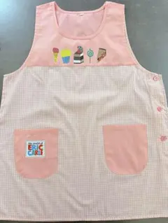 新品　はらぺこあおむしおかしエプロン　Ｌ－２Ｌ　ピンク