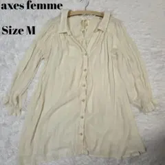 美品 axes femme レース付き シフォンブラウス ベージュ Mのサムネイル