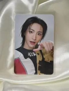 最終値下げ ateez サノク トレカ シール ホンジュン まとめ売り - メルカリ