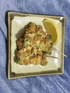 食品サンプル アスパラ肉巻き①のサムネイル