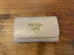 PRADA サフィアーノ　キーケース　ピンクベージュ　正規品