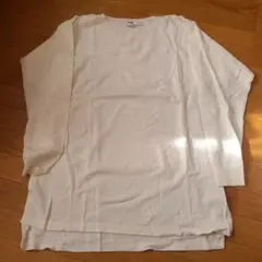 ユニクロ　カットソー