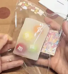 【レア新品未開封】豆瓣酱炒蛋 M &Mマシュマロスクイーズ