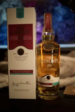 ザ・グレンリベット スモールバッチ20年 700ML（正規品）のサムネイル