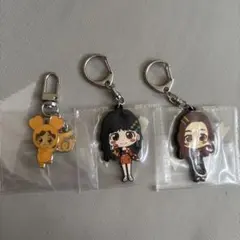 TWICE 『HappyHappy』モモ、ツウィ、ジヒョキーホルダー