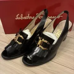 Salvatore Ferragamo パンプス ヒール 黒