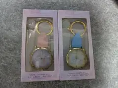 【新品未使用】すみっコぐらし うさぎのふしぎなおまじない チャーム付きミニ時計