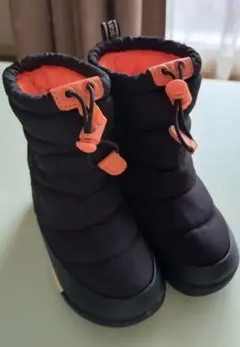 キッズ用防水スノーブーツ 　18cm