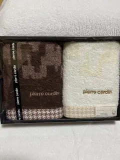 ☆pierre cardin ゲストタオル２枚☆