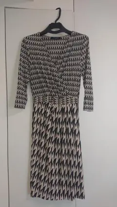 〖美品〗 UNITED ARROWS カシュクール　タイトワンピース Sサイズ