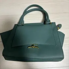 Charles & Keithハクスリートラペーズ　トートバッグ